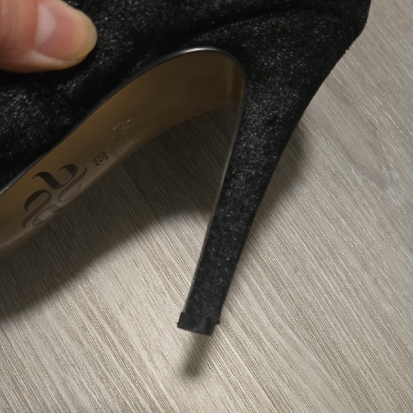 Burju Black Velvet Over the Knee Boots - Picture 6 of 11